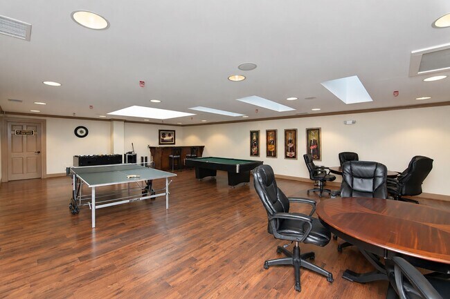 Building Photo - 8147 Feldwig Pl