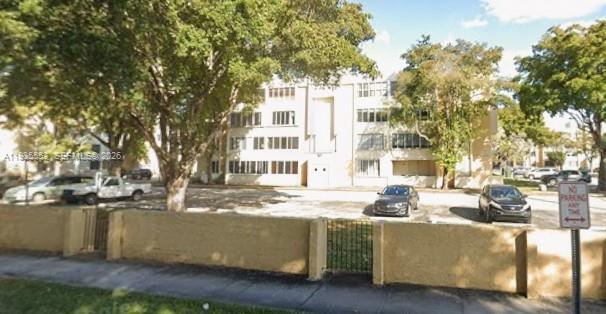 Building Photo - 6841 SW 147th Ave