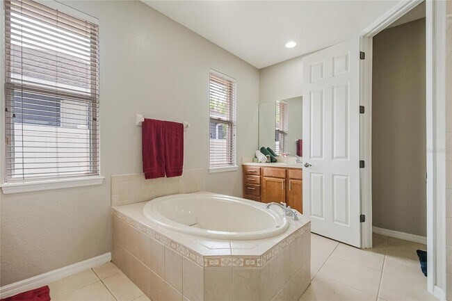 Building Photo - 1006 Costa Mesa Ln