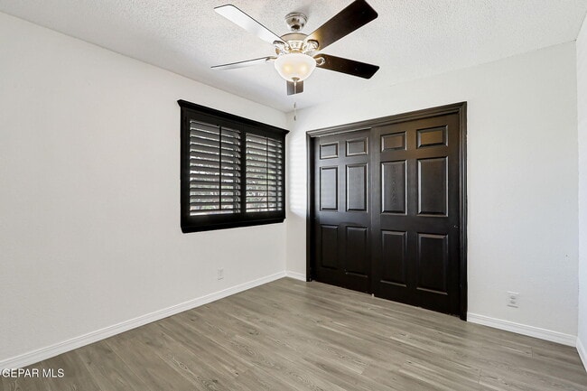 Building Photo - 13913 Golden Mesa Ct