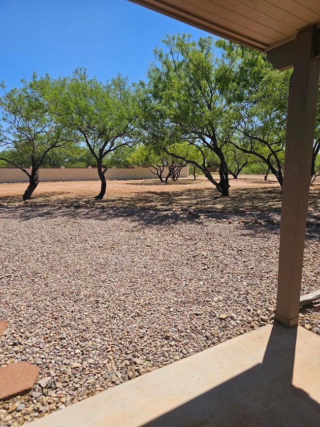 Building Photo - 3636 Kalispell Ave