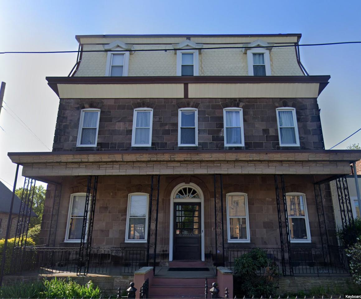 Front - 8139 Frankford Ave