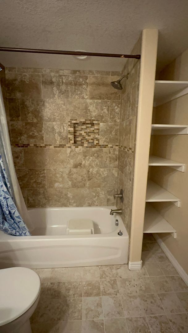 Building Photo - LONG REALTY AND PROPERTY MANAGEMENT- Basement for rent 2BED 1BATH IN HIGHLANDS RANCH