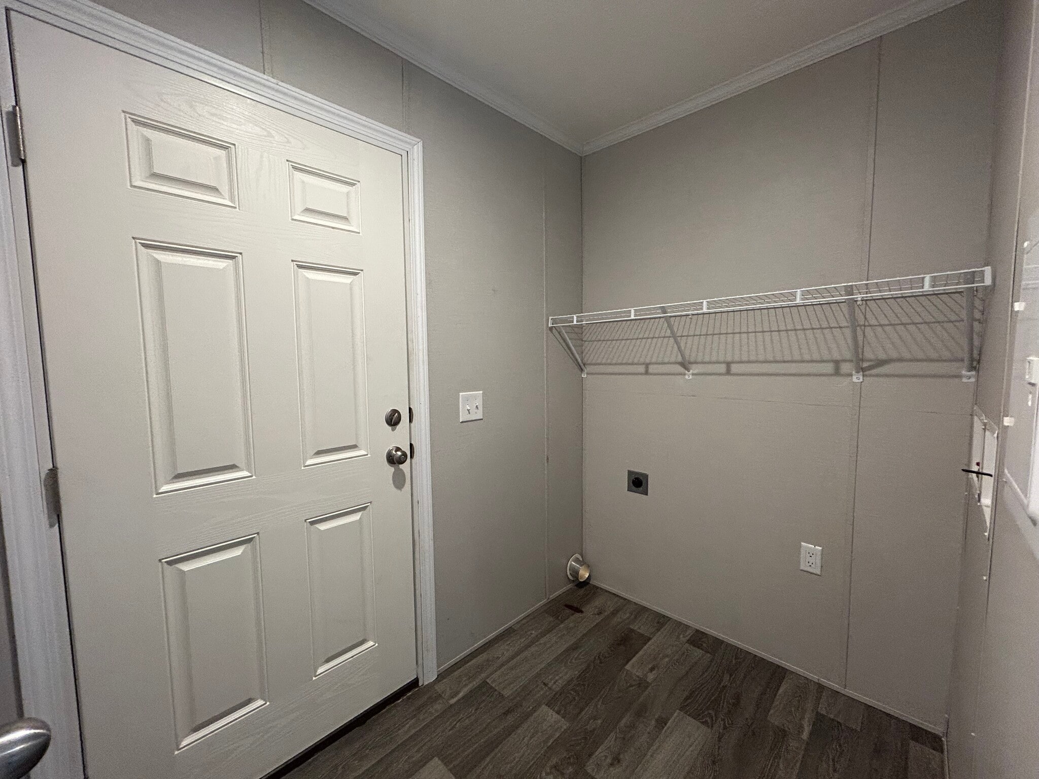 Building Photo - 29 S Hill Dr