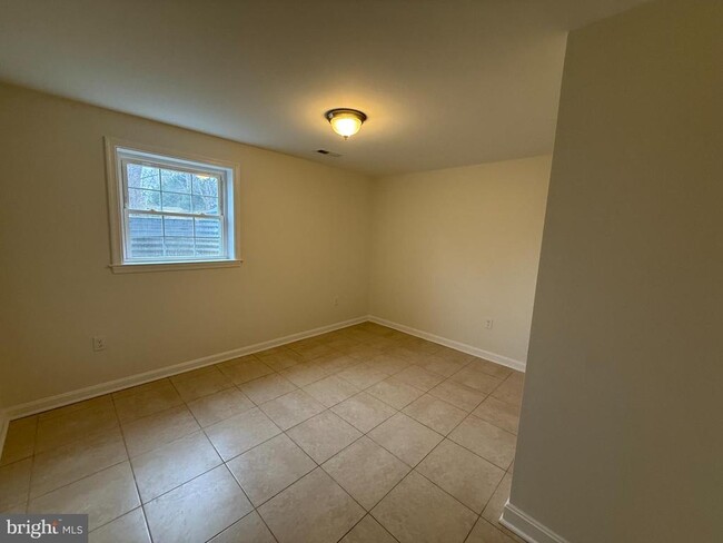 Building Photo - 4032 Olley Ln