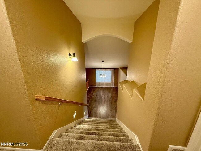 Building Photo - 965 Dolce Dr