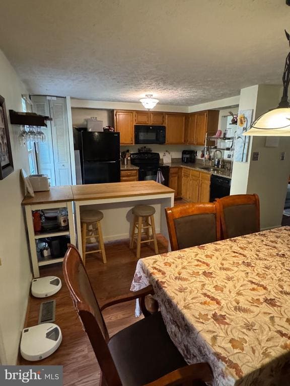 Building Photo - 1565 Autumn Ridge Cir