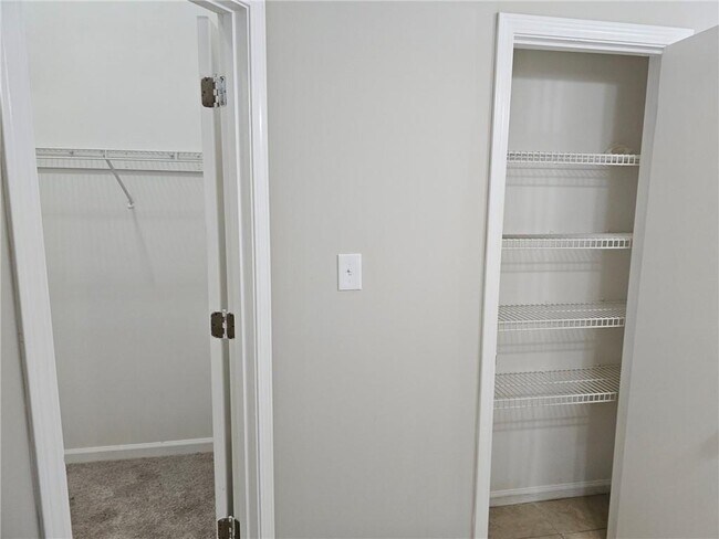 Building Photo - 4093 Chapel Mill Bend