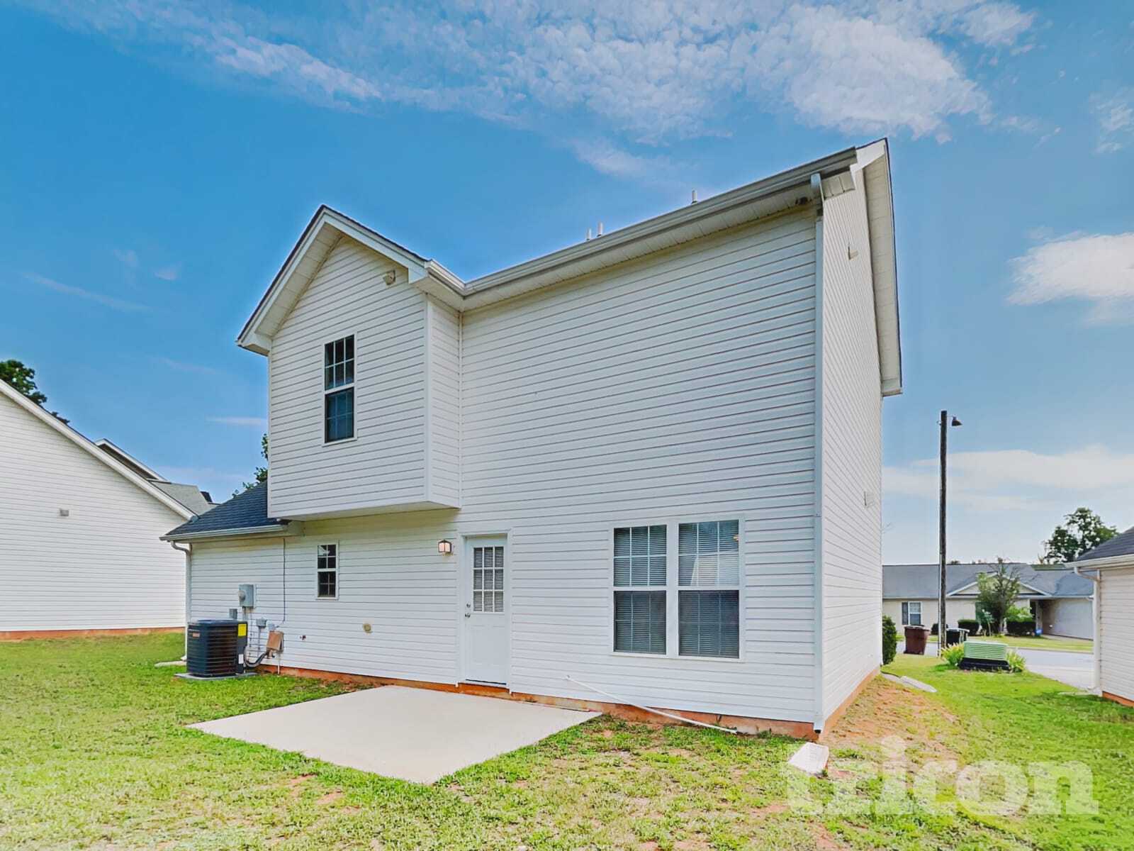 Building Photo - 3617 Sherbourne Ln