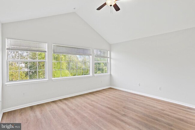 Building Photo - 8607 Falls Run Rd