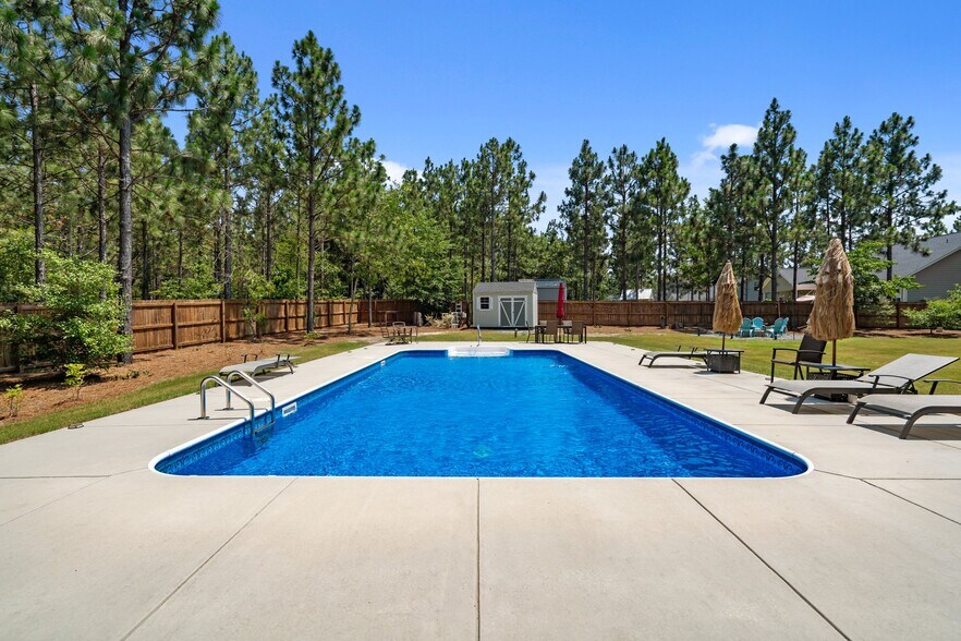 Building Photo - 830 Winston Pines Dr