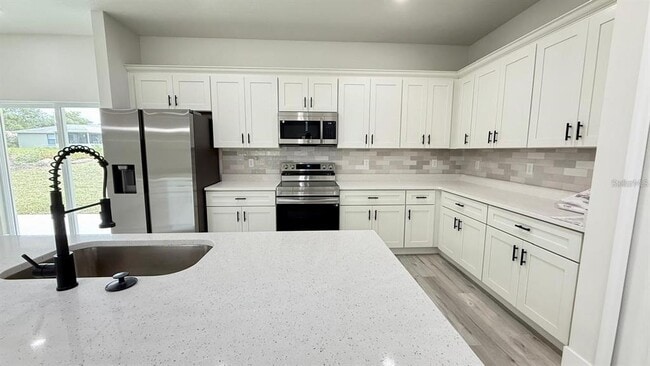 Building Photo - 495 Marion Oaks Manor