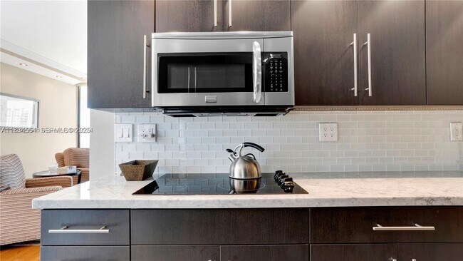 Building Photo - 19707 Turnberry Way