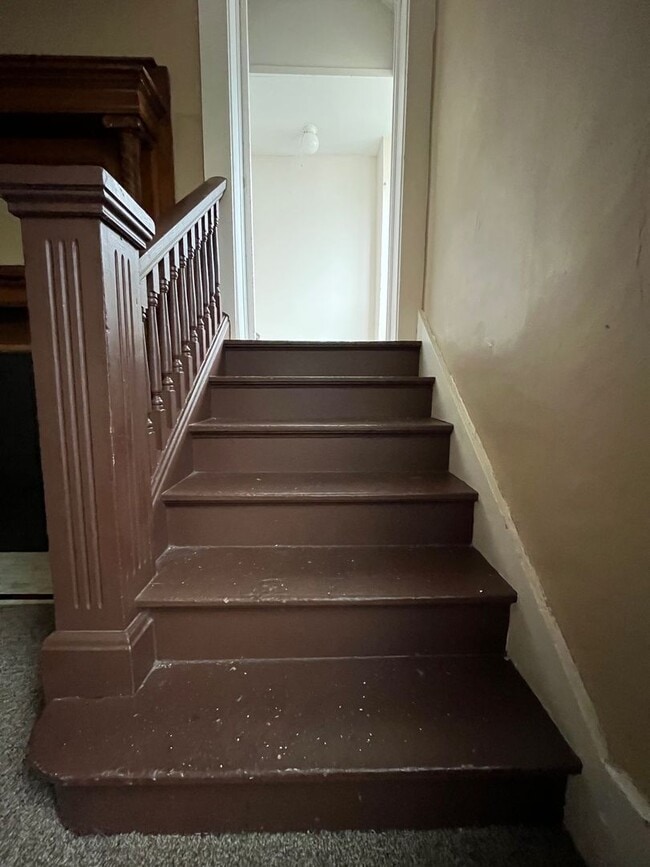 Building Photo - tb412