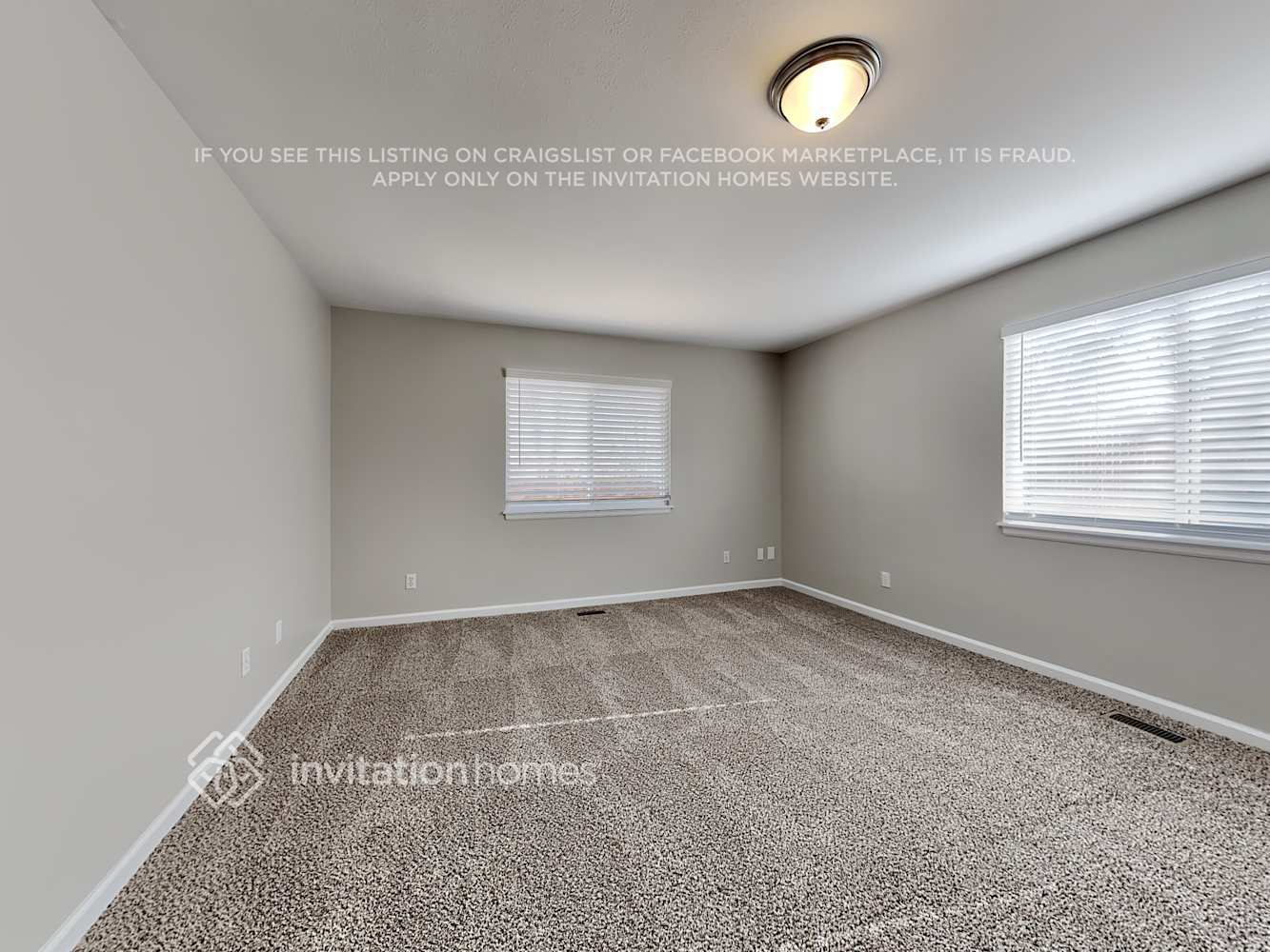 Building Photo - 2865 Leoti Dr
