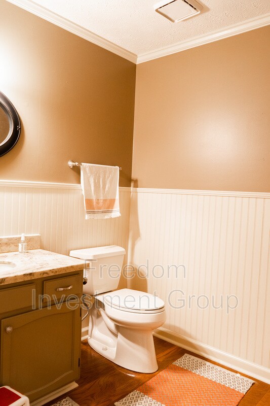 Building Photo - 1000 Harbour Shore Dr