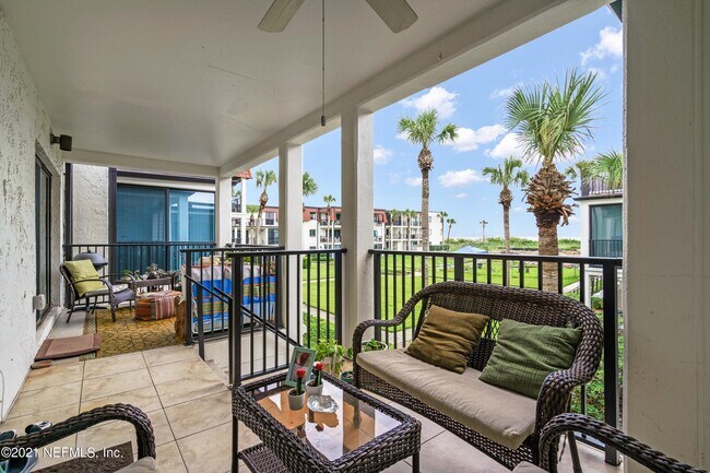 Building Photo - 2329 Costa Verde Blvd