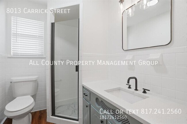 Building Photo - 8013 Carrick St