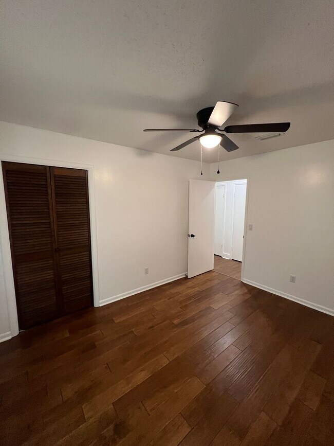 Building Photo - Available April!