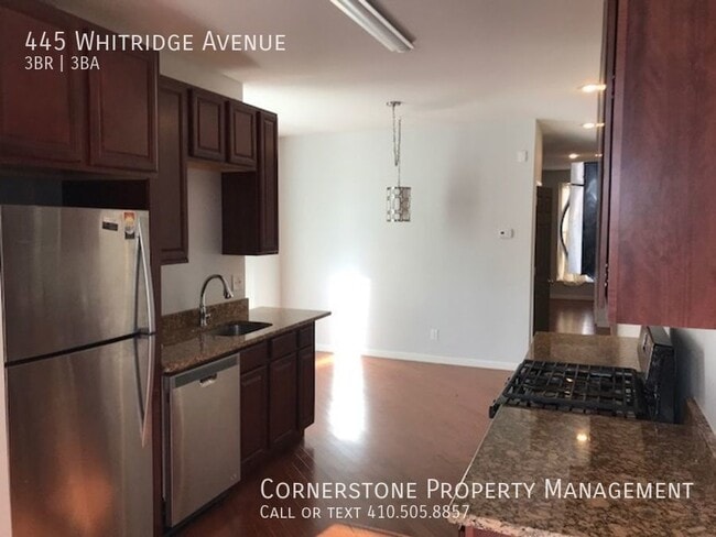 Building Photo - 445 Whitridge Ave