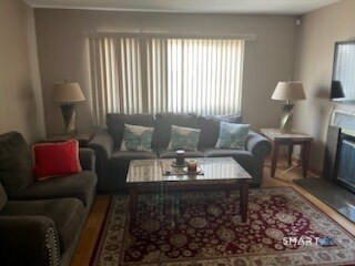 Building Photo - 273 Derby Ave