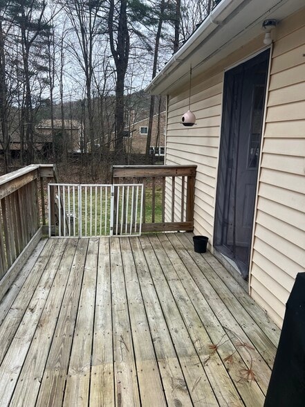 Building Photo - 88 Kriskarli Dr