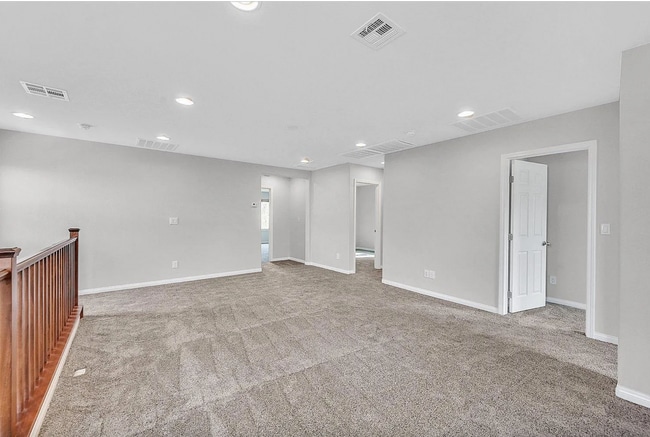 Building Photo - Cozy 2-Story Home with 4 Bedrooms 3 Bathro...