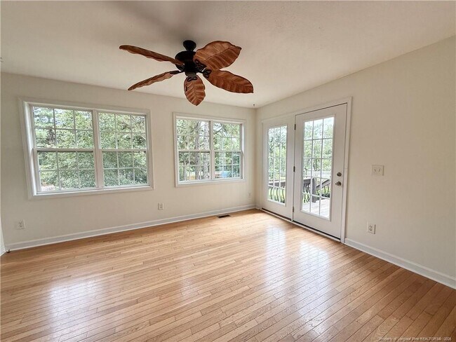 Building Photo - 82 Sonora Dr