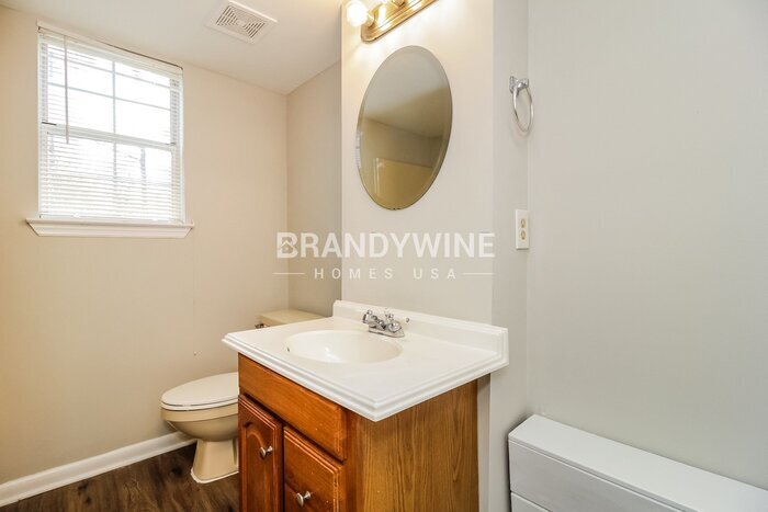 Building Photo - 1334 Colonial Trce NW