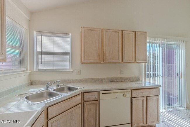 Building Photo - 12110 St Romeo Ave