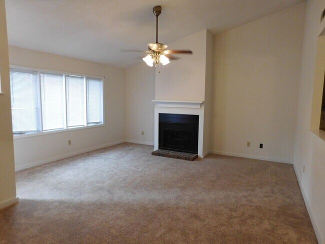 Building Photo - 30 Ohara Drive - Town of River Bend