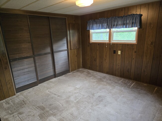 Building Photo - 12525 Knollwood Ln