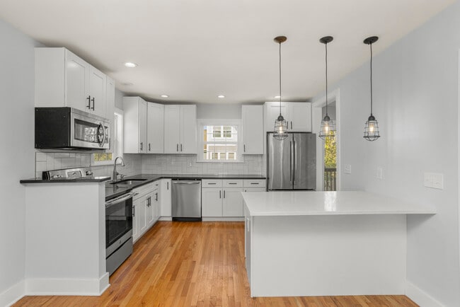 Building Photo - 1429 Litton Ave