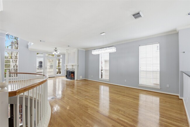 Building Photo - 1314 W Webster St