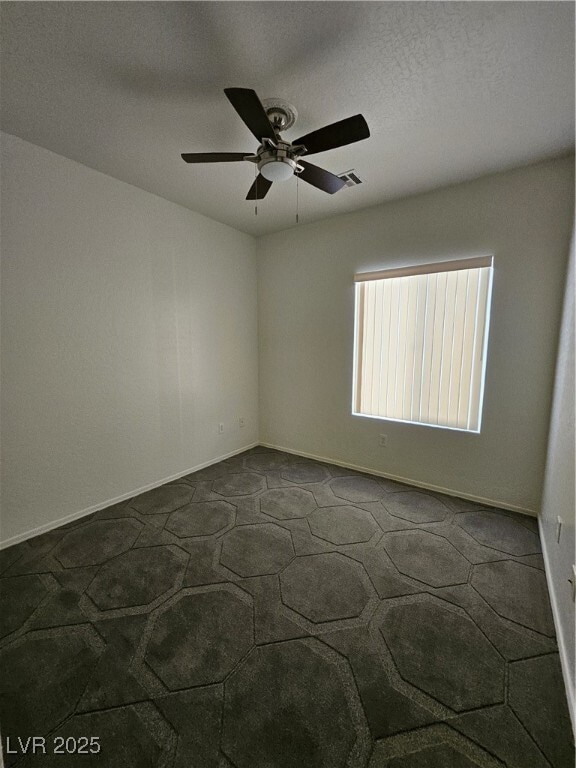 Building Photo - 7637 Fieldfare Dr
