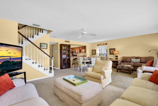 Building Photo - 18429 SE Wood Haven Ln