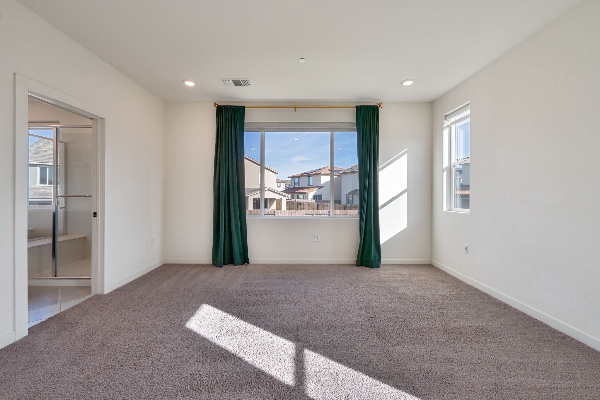 Building Photo - 4522 Drowsy Water Way