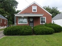 Building Photo - Nice 4 bedroom  Audubon Park Area!!