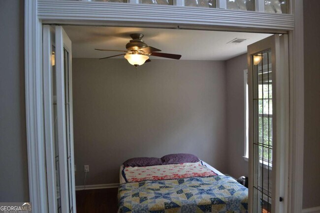 Building Photo - 1620 Grand Jct