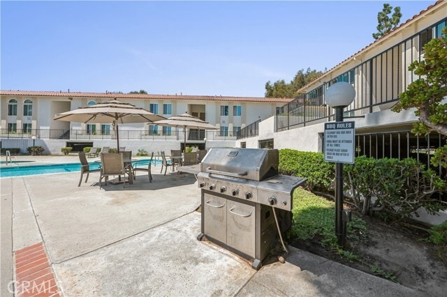 Building Photo - 18225 Kingsdale Ave