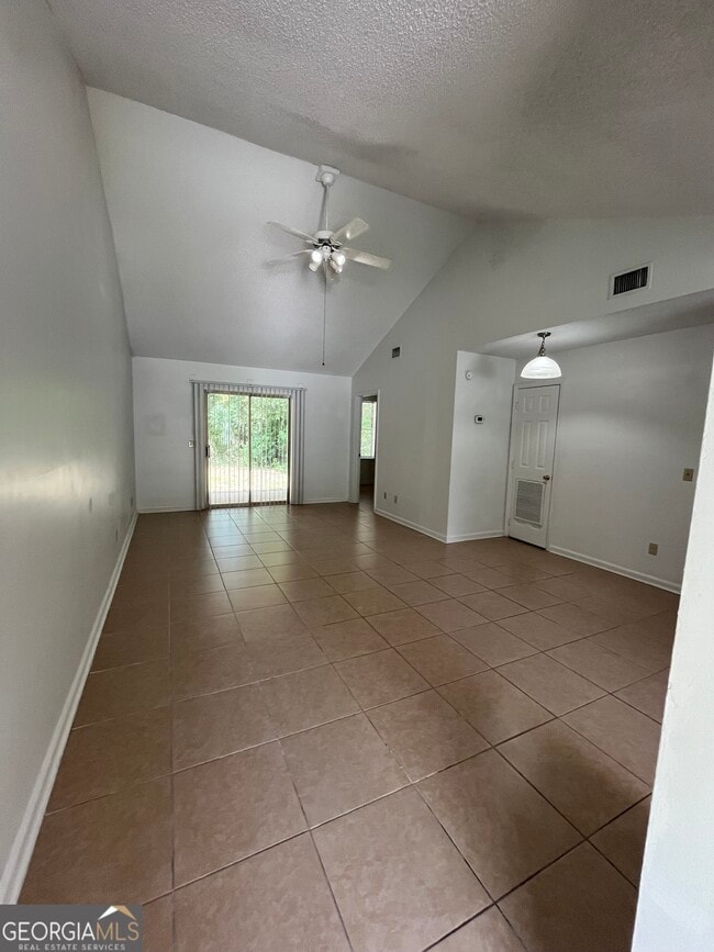 Building Photo - 412 Admiral's Walk Dr