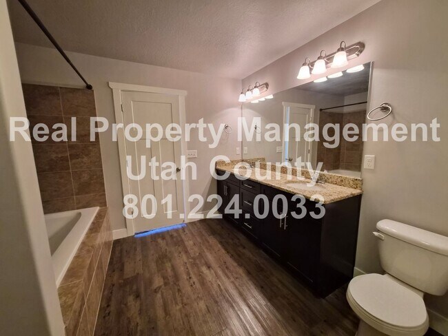 Building Photo - Townhome in Eagle Mountain