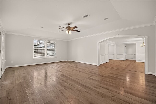Building Photo - 1215 Mosher Ln