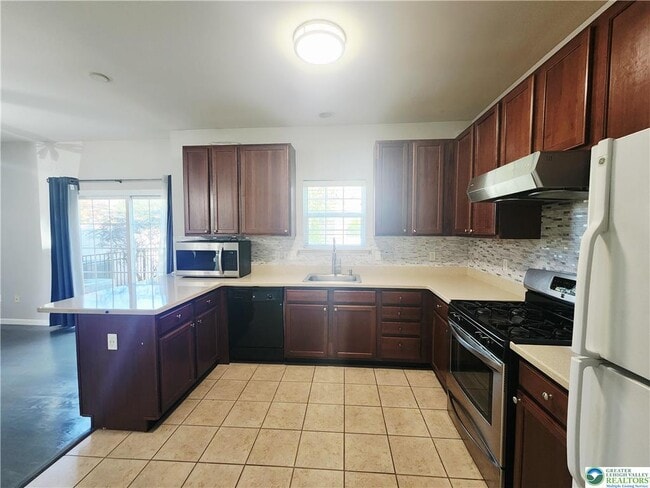 Building Photo - 254 Blue Sage Dr