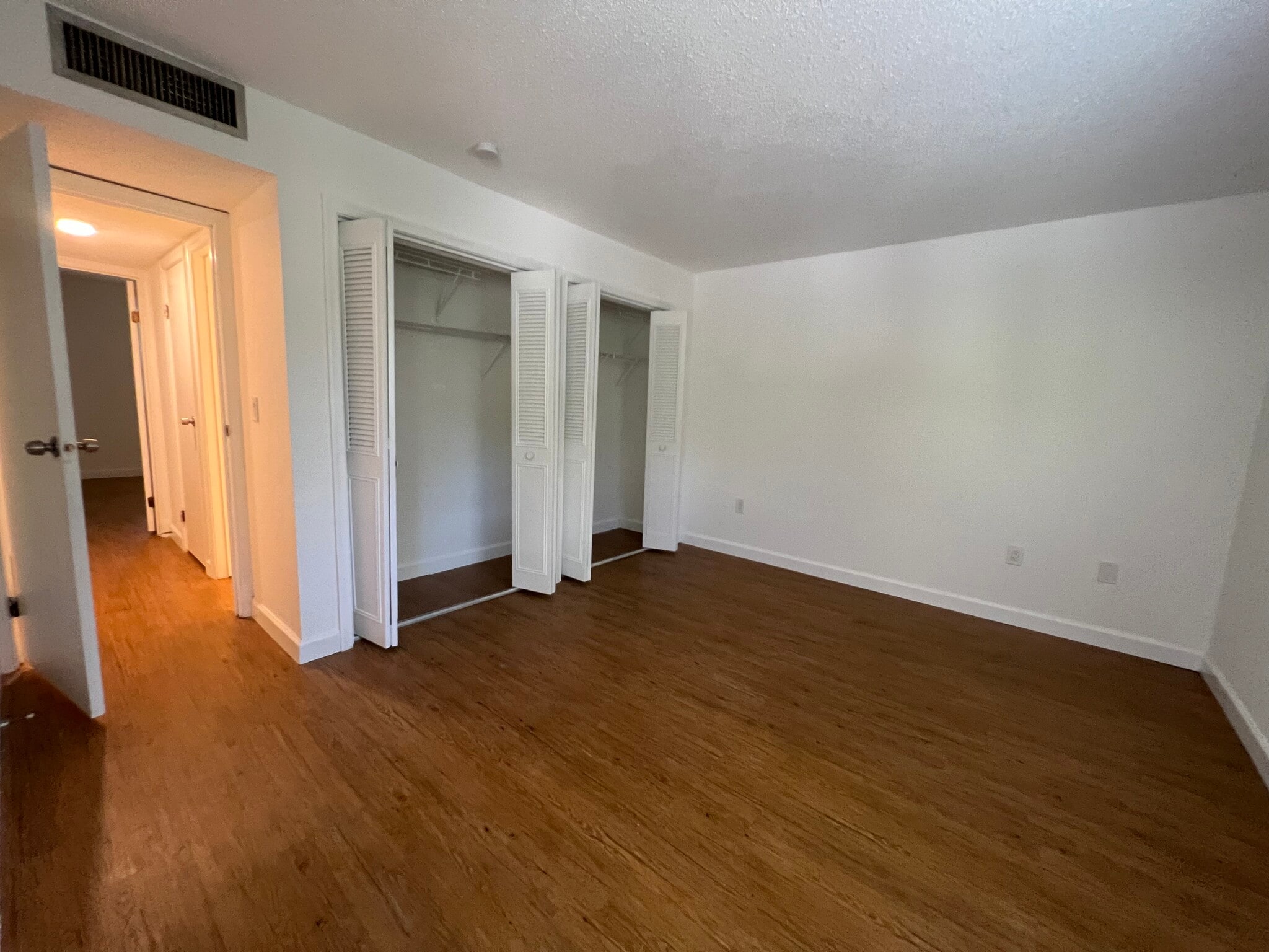 Building Photo - 701 SW 75th St