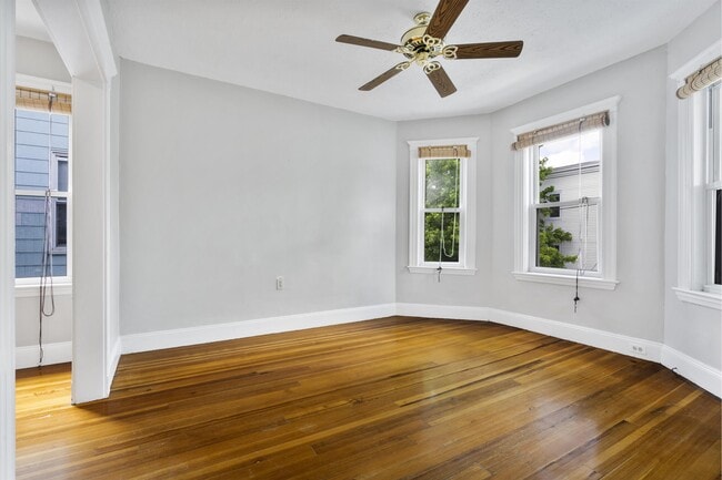 Building Photo - 31 Harold St