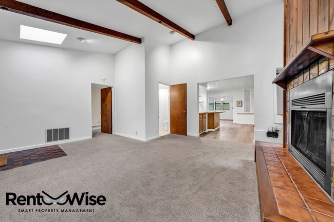 Building Photo - 683 Old La Honda Rd