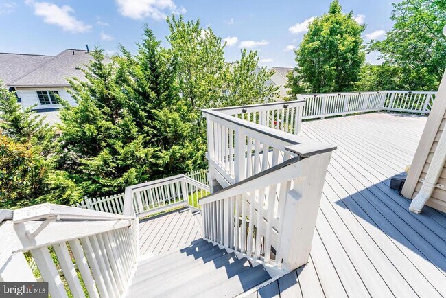 Building Photo - 20152 Boxwood Pl