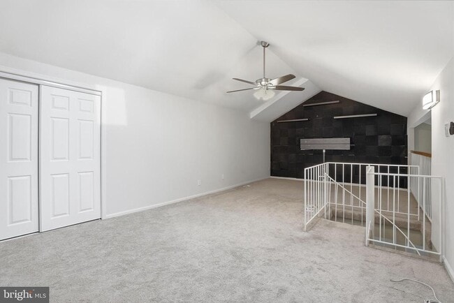 Building Photo - 20309 Beaconfield Terrace