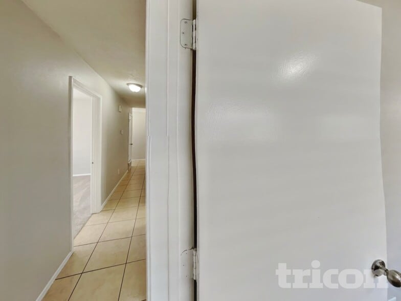 Building Photo - 20203 Fox Haven Ln